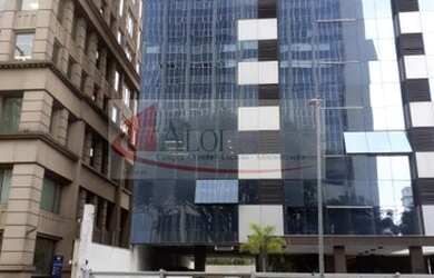 Imagem: O depósito possui 3 Vagas na garagem e 180m² de Área e está