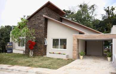 Imagem: DJ- Casa a venda entrada de R$3.400,00 (Leia a descrição