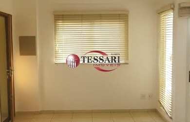 Imagem: O apartamento possui 1 Dormitório, 1 Banheiro, 1 Vaga na garagem