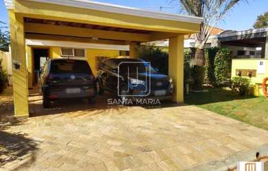 Imagem: A casa em condomínio possui 3 Dormitórios, 4 Banheiros, 2