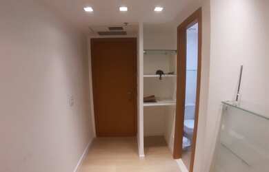 Imagem 2: Consultório para venda possui 28 metros quadrados em Jacarepaguá - Rio...