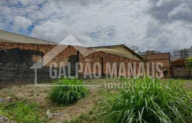 Imagem: O terreno possui 334m² de Área e está localizado em Parque