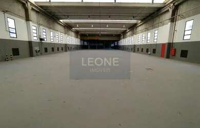 Imagem 3: Galpão para Locação em São Paulo, Casa Verde, 15 banheiros, 20 vagas