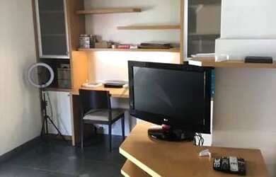 Imagem: O studio possui 1 Dormitório, 2 Banheiros, 1 Vaga na garagem