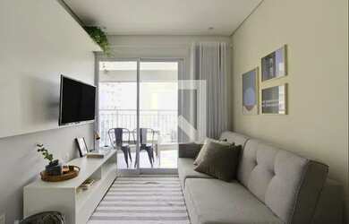 Imagem: O studio para alugar possui 1 Dormitório, 1 Banheiro, 1 Vaga