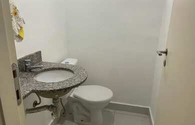 Imagem: O depósito possui 1 Vaga na garagem, 34m² de Área e está