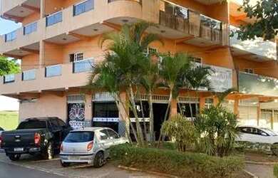 Imagem: O apartamento possui 2 Dormitórios, 1 Banheiro e 1 Vaga na