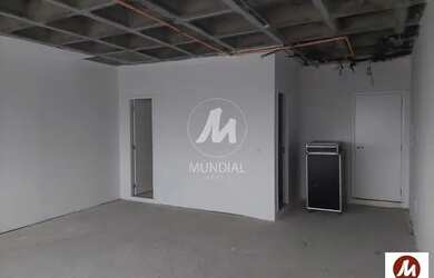 Imagem: O depósito possui 1 Vaga na garagem, 43m² de Área e está