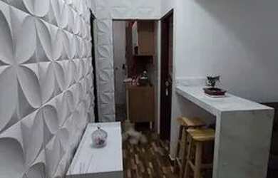 Imagem 2: Excelente apartamento reformado na avenida da praia