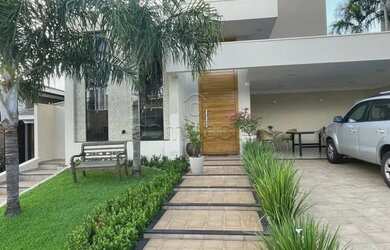 Imagem: A casa em condomínio possui 3 Dormitórios, 5 Banheiros, 2