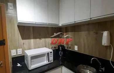 Imagem: O studio possui 1 Dormitório, 1 Banheiro, 1 Vaga na garagem