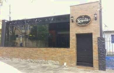 Imagem: O depósito possui 400m² de Área e está localizado em Rebouças