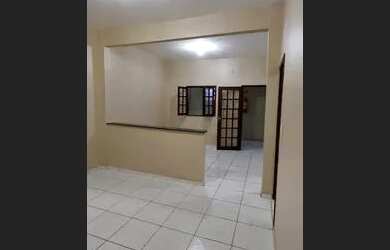 Imagem: O apartamento possui 2 Dormitórios, 1 Banheiro e está localizado