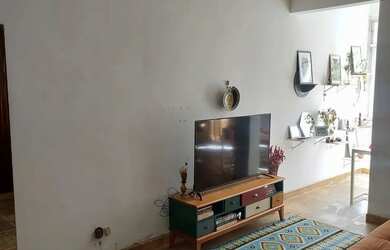 Imagem: O apartamento possui 1 Dormitório, 2 Banheiros, 1 Vaga na garagem