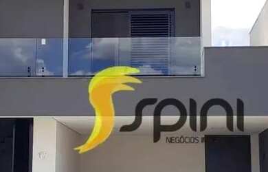 Imagem: A casa em condomínio possui 3 Dormitórios, 4 Banheiros, 4