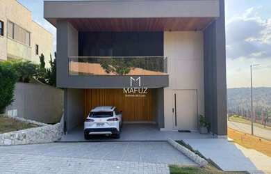 Imagem: A casa possui 3 Dormitórios, 4 Banheiros, 4 Vagas na garagem