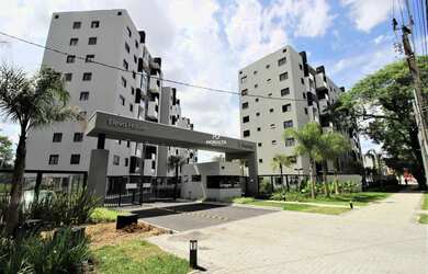 Imagem: O apartamento possui 3 Dormitórios, 1 Banheiro, 1 Vaga na garagem