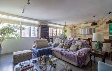 Imagem: O apartamento para alugar possui 2 Dormitórios, 2 Banheiros