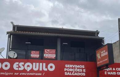 Imagem: A casa possui 3 Dormitórios, 2 Banheiros, 1 Vaga na garagem