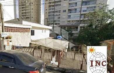 Imagem: O terreno possui 216m² de Área e está localizado em Centro