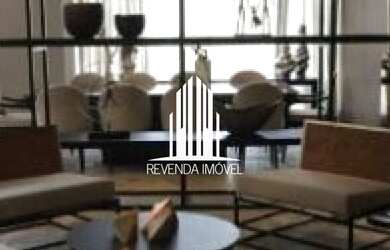 Imagem: O depósito possui 5 Vagas na garagem, 275m² de Área e está