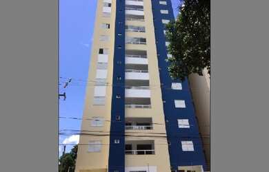 Imagem: O apartamento possui 1 Dormitório, 2 Banheiros, 1 Vaga na garagem