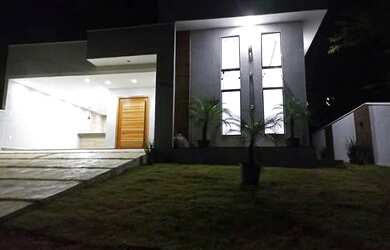 Imagem: A casa em condomínio possui 3 Dormitórios, 1 Banheiro, 9999m²