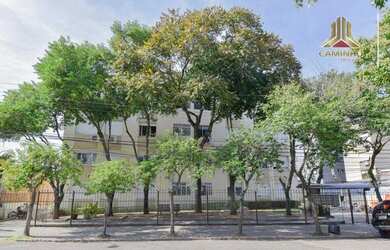 Imagem 8: Vendo apartamento de dois dormitórios com garagem no Bairro Cristo Redentor em Porto Alegr