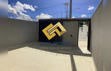 Imagem 3: Sobrado no Belvedere. Churrasqueira, Varanda, 110m² de Áreae2 Vagas...