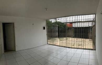 Imagem 3: Casa com 3 quartos a venda, 140 m² por R$ 500.000 - Horto - Teresina/PI...