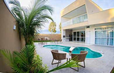 Imagem 2: Sobrado de Alto Padrão no Residencial Caribe Cond. Na Beira do Lago