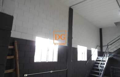 Imagem 9: Excelente Galpão. 700m² de Áreae3 Vagas na garagem