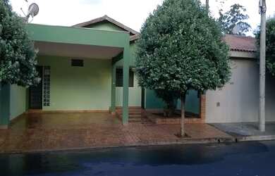 Imagem: A casa em condomínio possui 3 Dormitórios, 2 Banheiros, 2