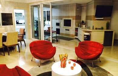 Imagem: O apartamento possui 4 Dormitórios, 5 Banheiros, 5 Vagas na