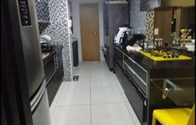 Imagem: O apartamento possui 2 Dormitórios, 1 Vaga na garagem e está