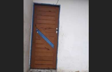 Imagem: A casa possui 1 Dormitório e 1 Banheiro e está localizado