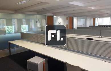 Imagem: O depósito possui 5 Vagas na garagem, 520m² de Área e está