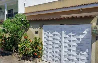 Imagem: A casa possui 1 Dormitório, 1 Banheiro, 2 Vagas na garagem