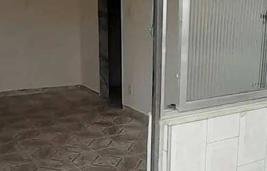 Imagem: A casa possui 2 Dormitórios, 1 Banheiro e 73m² de Área e