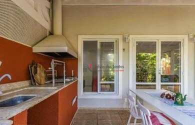 Imagem: A casa em condomínio possui 3 Dormitórios, 3 Banheiros, 4