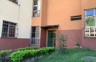 Imagem: O apartamento possui 2 Dormitórios, 1 Banheiro e 49m² de Área