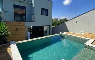 Imagem: A casa em condomínio possui 3 Dormitórios, 5 Banheiros, 4