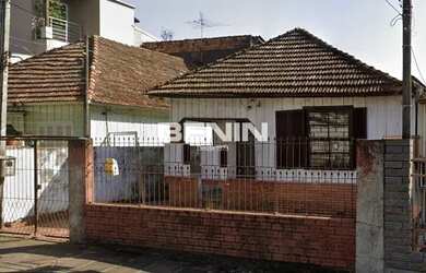 Imagem: A casa possui 3 Dormitórios, 1 Banheiro, 80m² de Área e