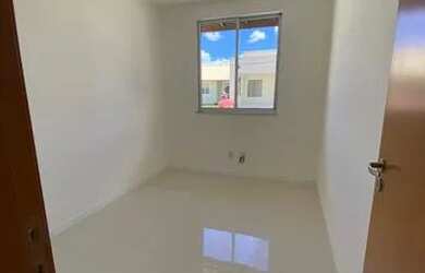 Imagem: A casa em condomínio possui 3 Dormitórios, 1 Banheiro, 2 Vagas