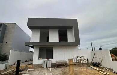 Imagem 2: Vendo casa, 2 suítes, com pátio