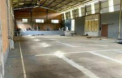 Imagem: O depósito possui 614m² de Área e está localizado em Parque