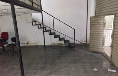 Imagem 13: Loja para venda possui 40 metros quadrados em Madureira - Rio de Janeiro...