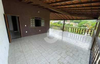 Imagem 16: Casa 3 quartos. Piscina, Varanda, Área de serviçoe160m² de Área
