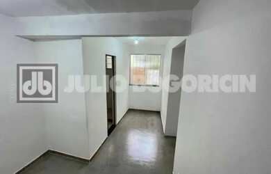 Imagem 8: MÉIER - RUA AQUIDABÃ - CASA DE VILA LINEAR EM ESTADO DE PRIMEIRA LOCAÇÃO...