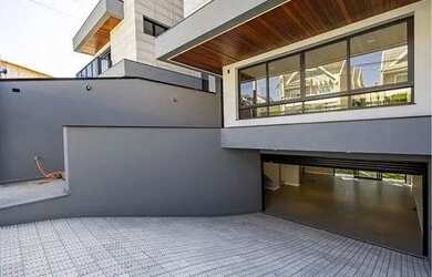 Imagem 3: Sobrado Luxuoso com 3 dormitórios à venda por R$ 2.999.999 - Santa Felicidade...